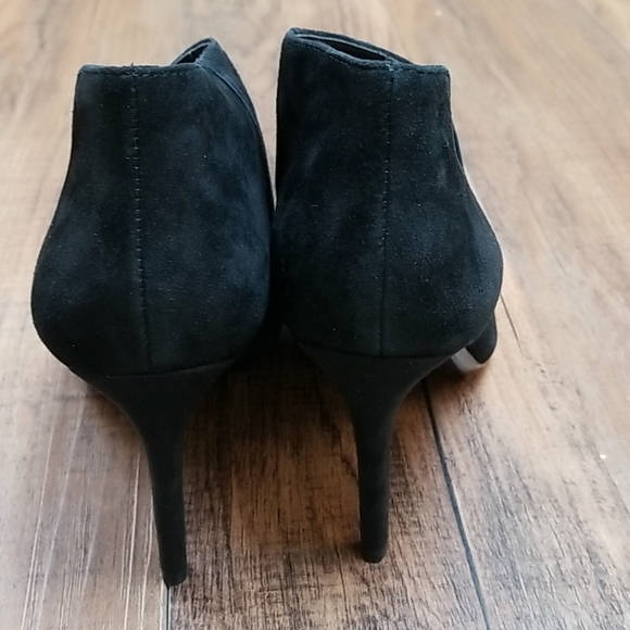 Calvin Klein Women's Nastassia Ankle Booties Women - Picture 4 of 4